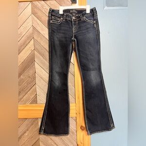 Silver Jeans, Frances 22”, W28, L33, Elegant Dark Denim Flare Jeans